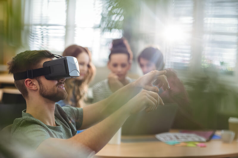 Formation en Entreprise & Visites Immersives - Comment Mesurer l'Impact sur la Performance et le ROI ?